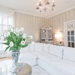 белые шторы в гостиной фото дизайн