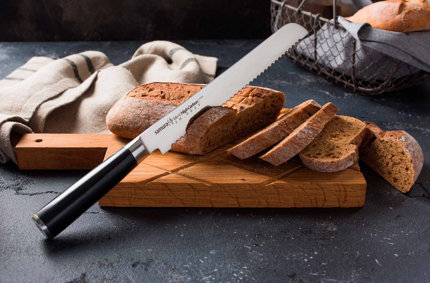 хлебный нож