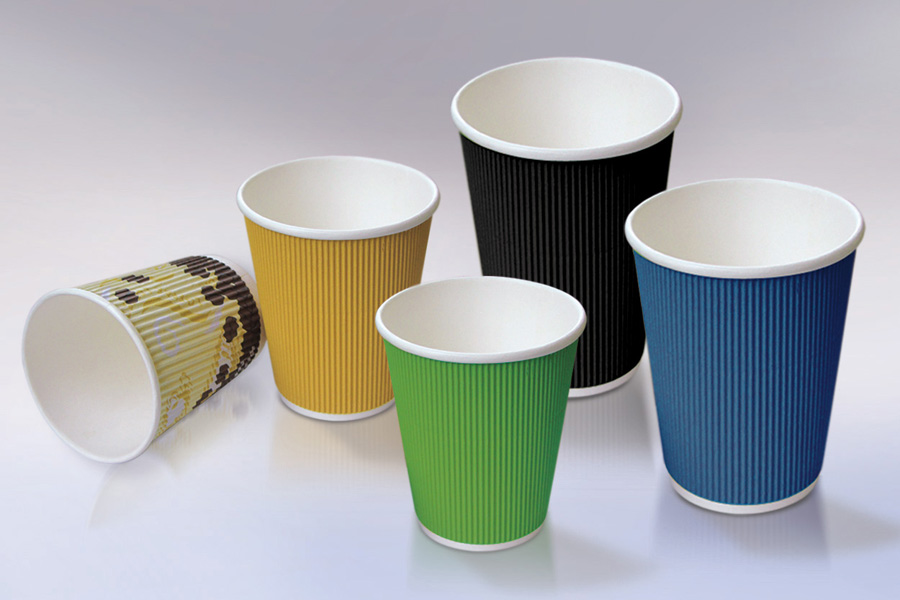 цветные бумажные стаканы для кофе