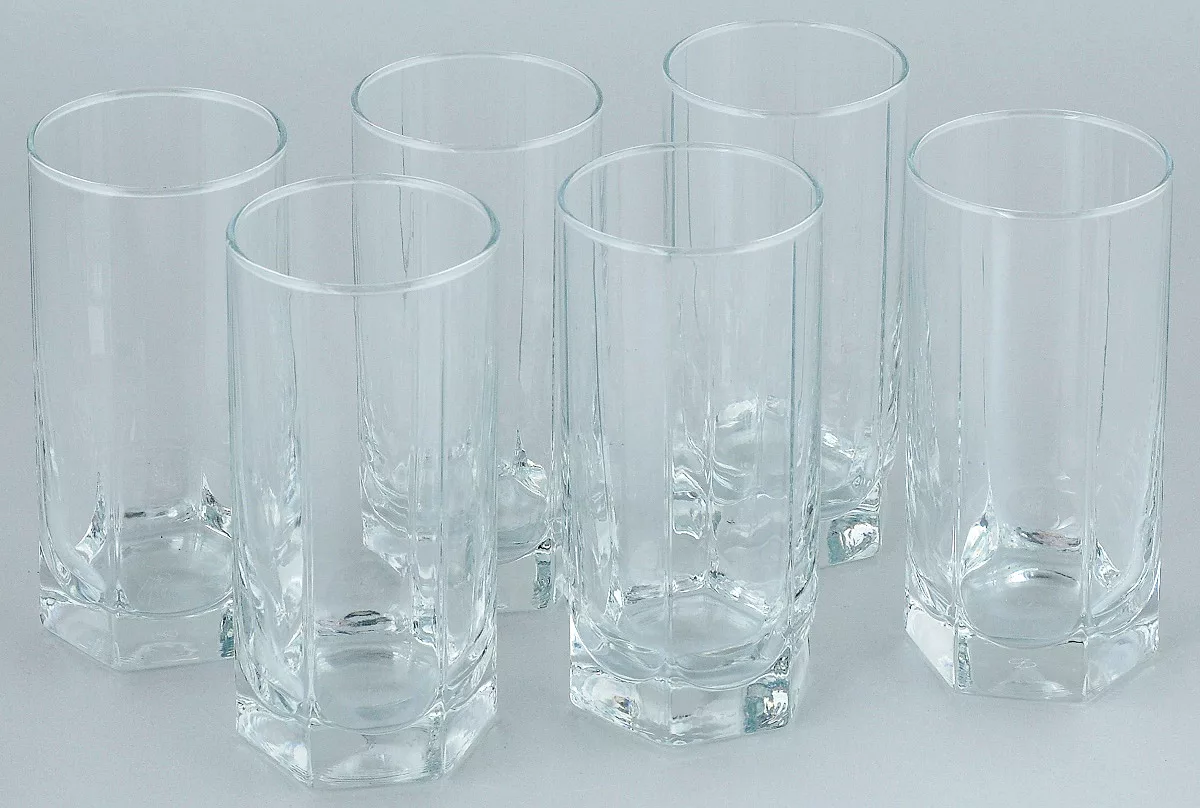 набор стаканов для воды и сока