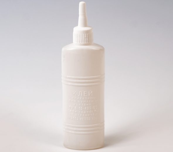 Чистка сковородок от нагара с помощью клея и соды в домашних условиях ...