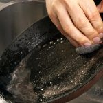 очистка сковороды от нагара